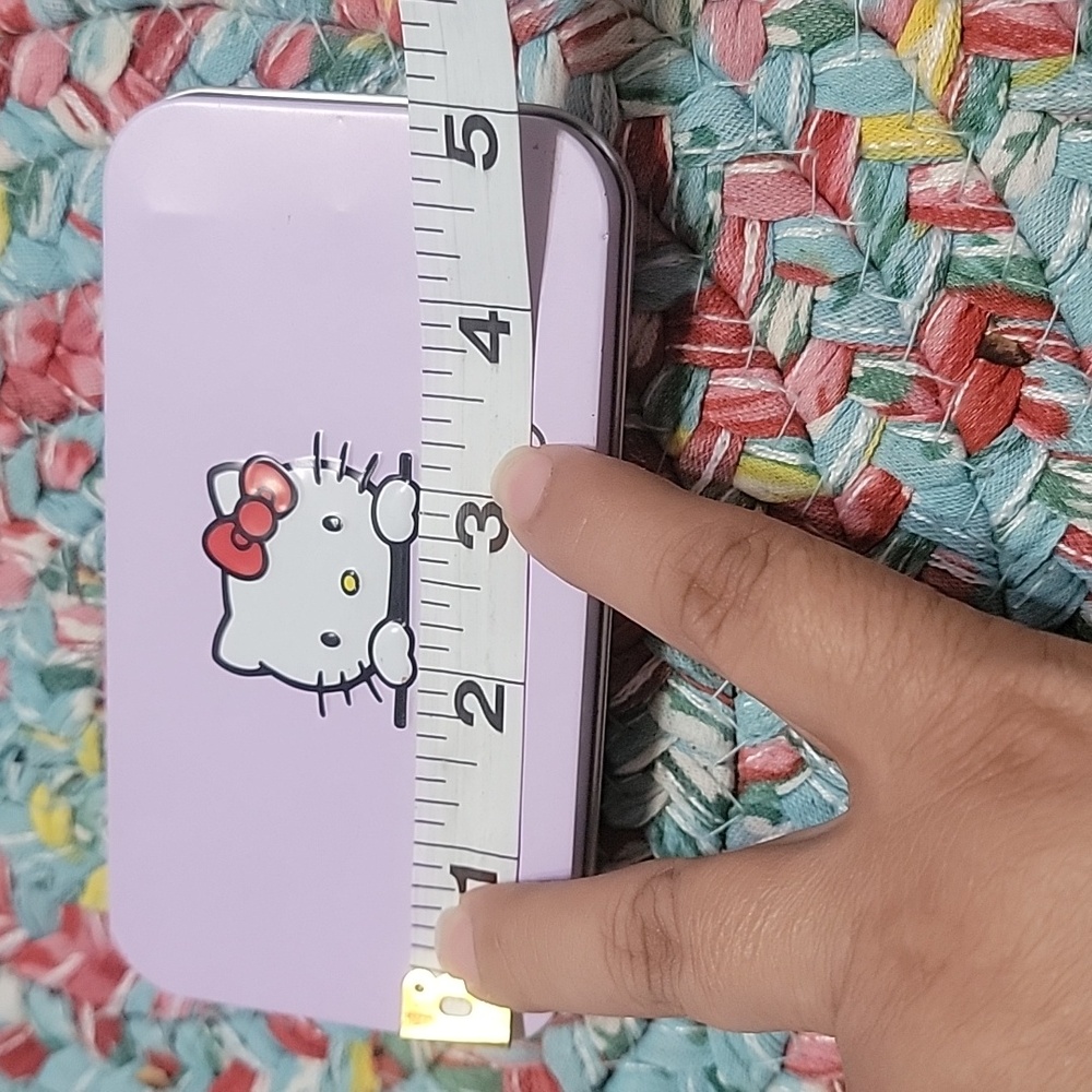 Hello Kitty - Picture 3 of 4